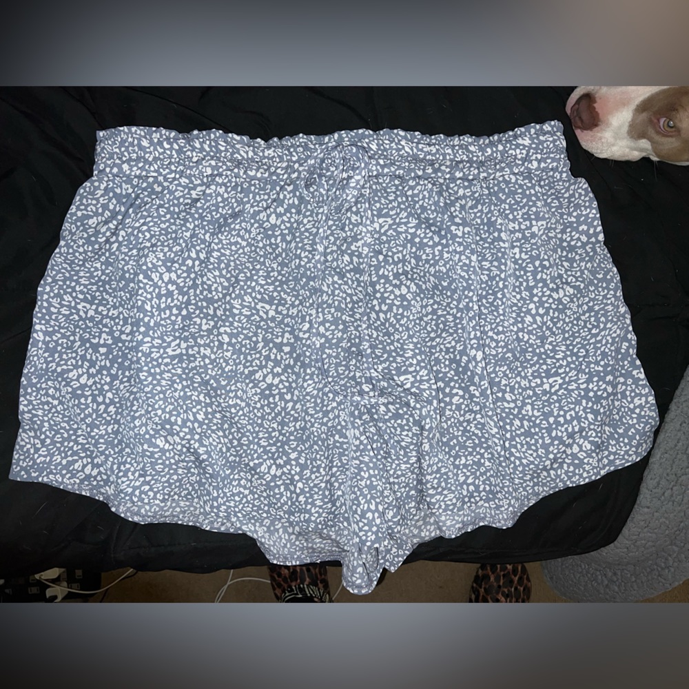 Shein Plus Leopard Print Shirred Waist Tie Front Shorts